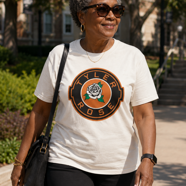 White Tee "Tyler Rose"